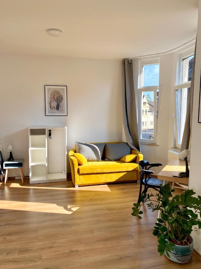 2 Rooms, Free Parking, 25 Min To Duesseldorf, 150 Mbps Wlan Дуйсбург Экстерьер фото
